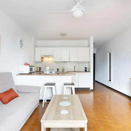 Daire Home2book Sunny Pool & Terrace, Americas