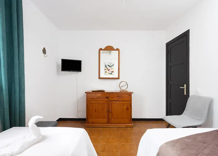 Home2book Sunny Pool & Terrace, Americas